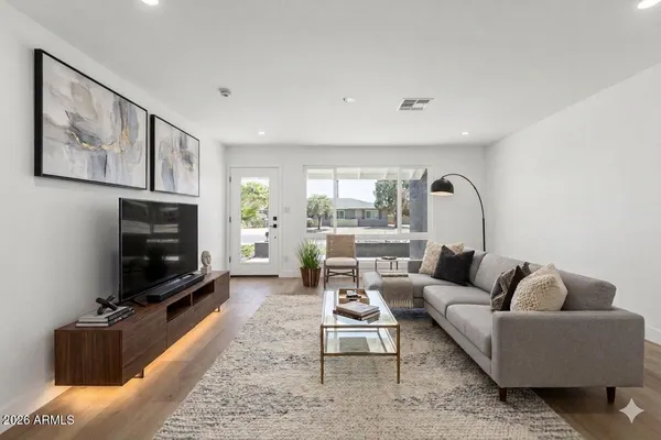 $594,999 | 1244 East Hermosa Drive, Tempe, AZ 85282