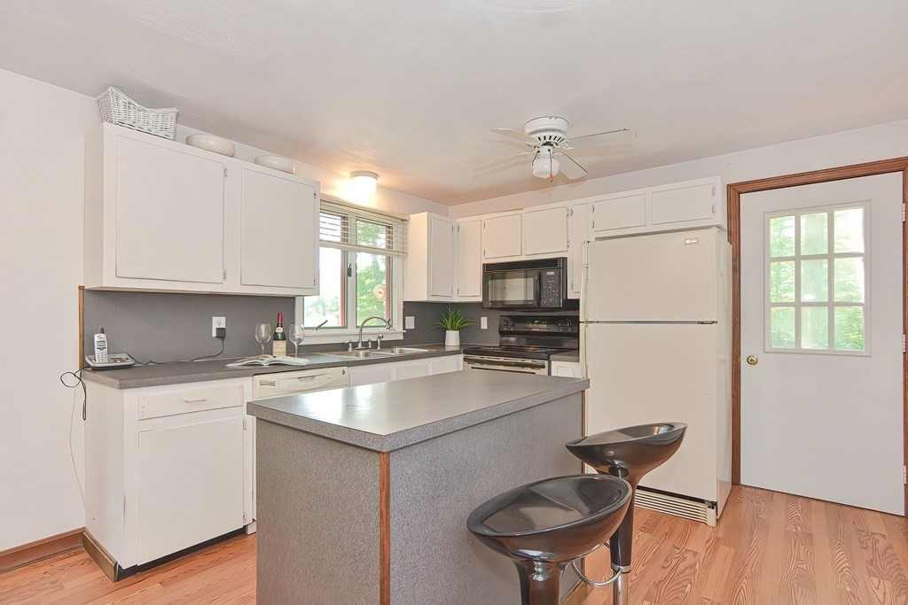 80 Wild Acres Road North Attleboro, MA 02760 - Photo 5 of 42