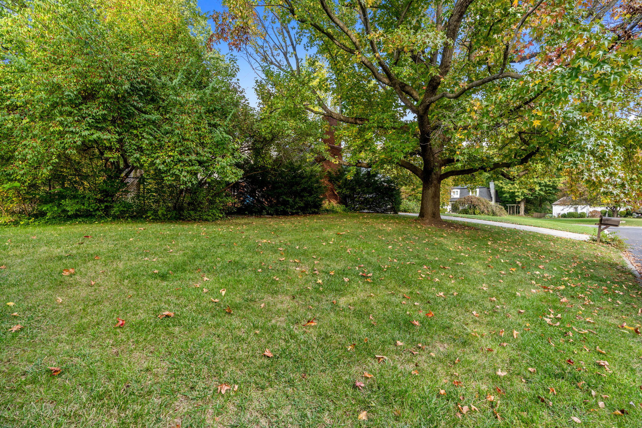 9040 Wickham Road Indianapolis, IN 46260 - Photo 40 of 47 Gallery Image 40