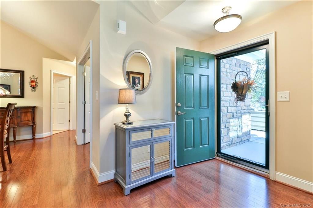 5215 Prosperity Ridge Road Charlotte, NC 28269 - Photo 3 of 23 Gallery Image 3