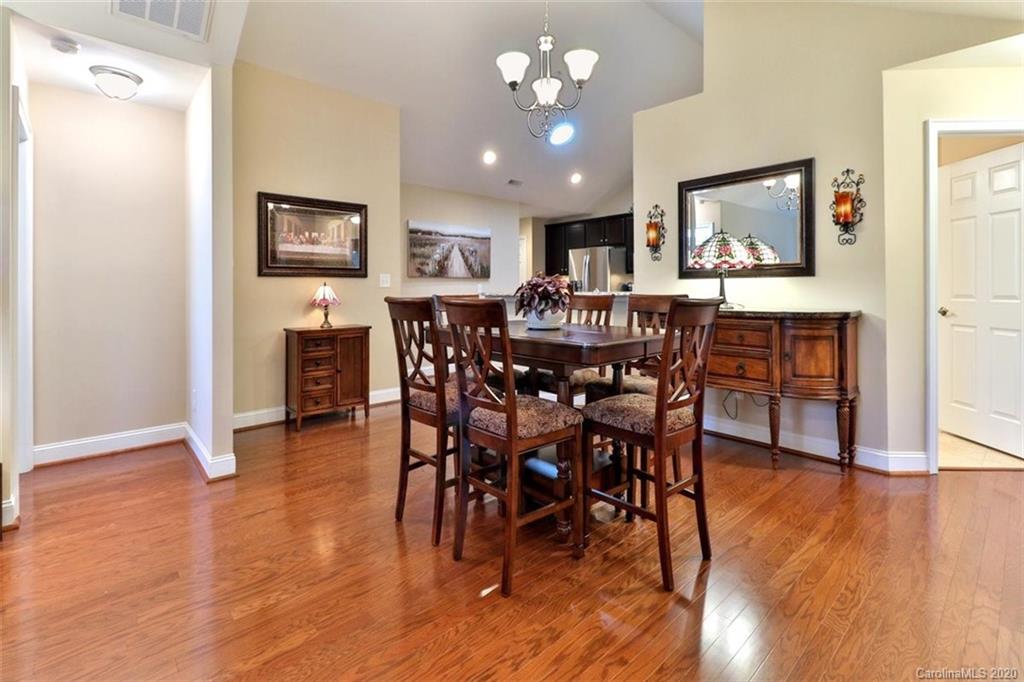 5215 Prosperity Ridge Road Charlotte, NC 28269 - Photo 9 of 23 Gallery Image 9