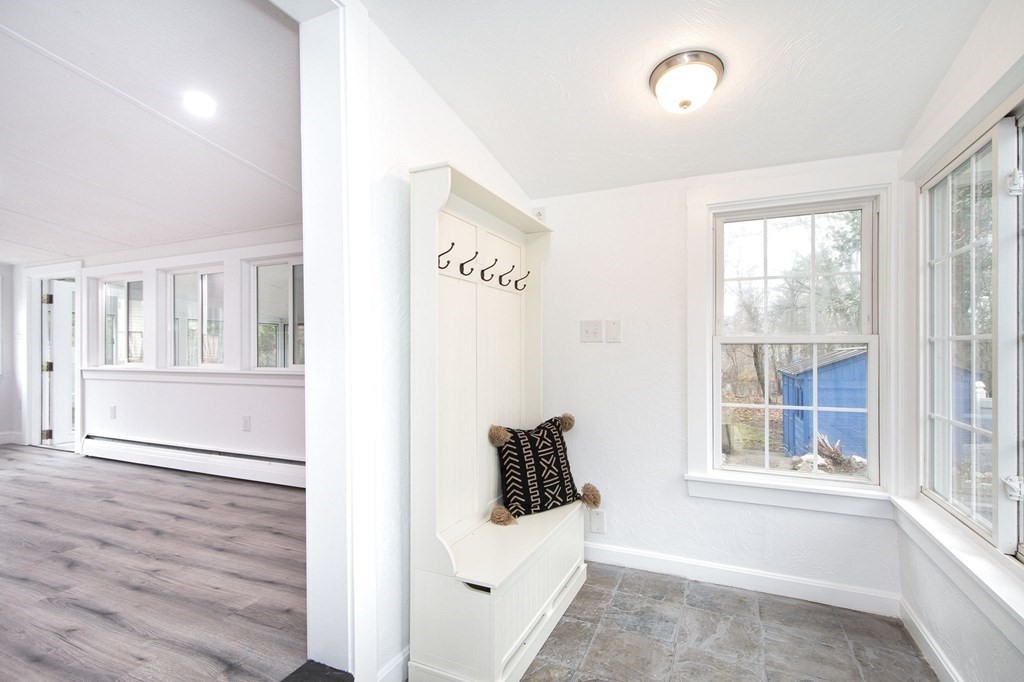 27 South Shore Road Holbrook, MA 02343 - Photo 17 of 37
