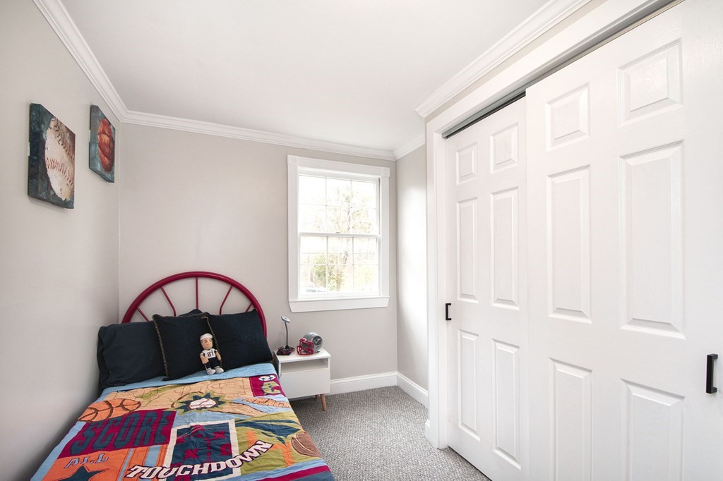 27 South Shore Road Holbrook, MA 02343 - Photo 26 of 37