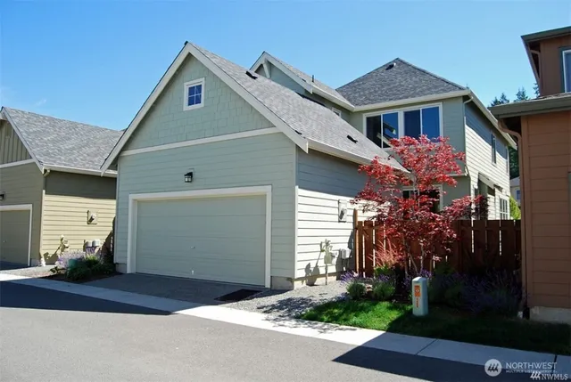$4,000 | 1596 Northeast Falls Drive, Issaquah, WA 98029