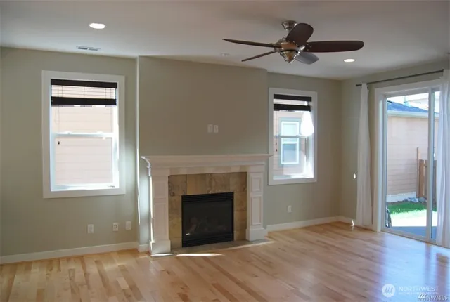 $4,000 | 1596 Northeast Falls Drive, Issaquah, WA 98029