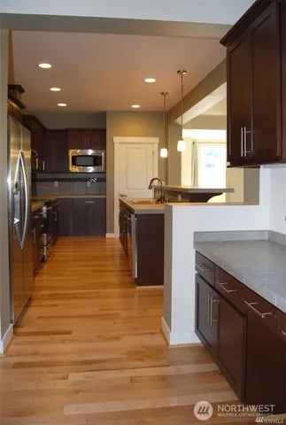 $4,000 | 1596 Northeast Falls Drive, Issaquah, WA 98029