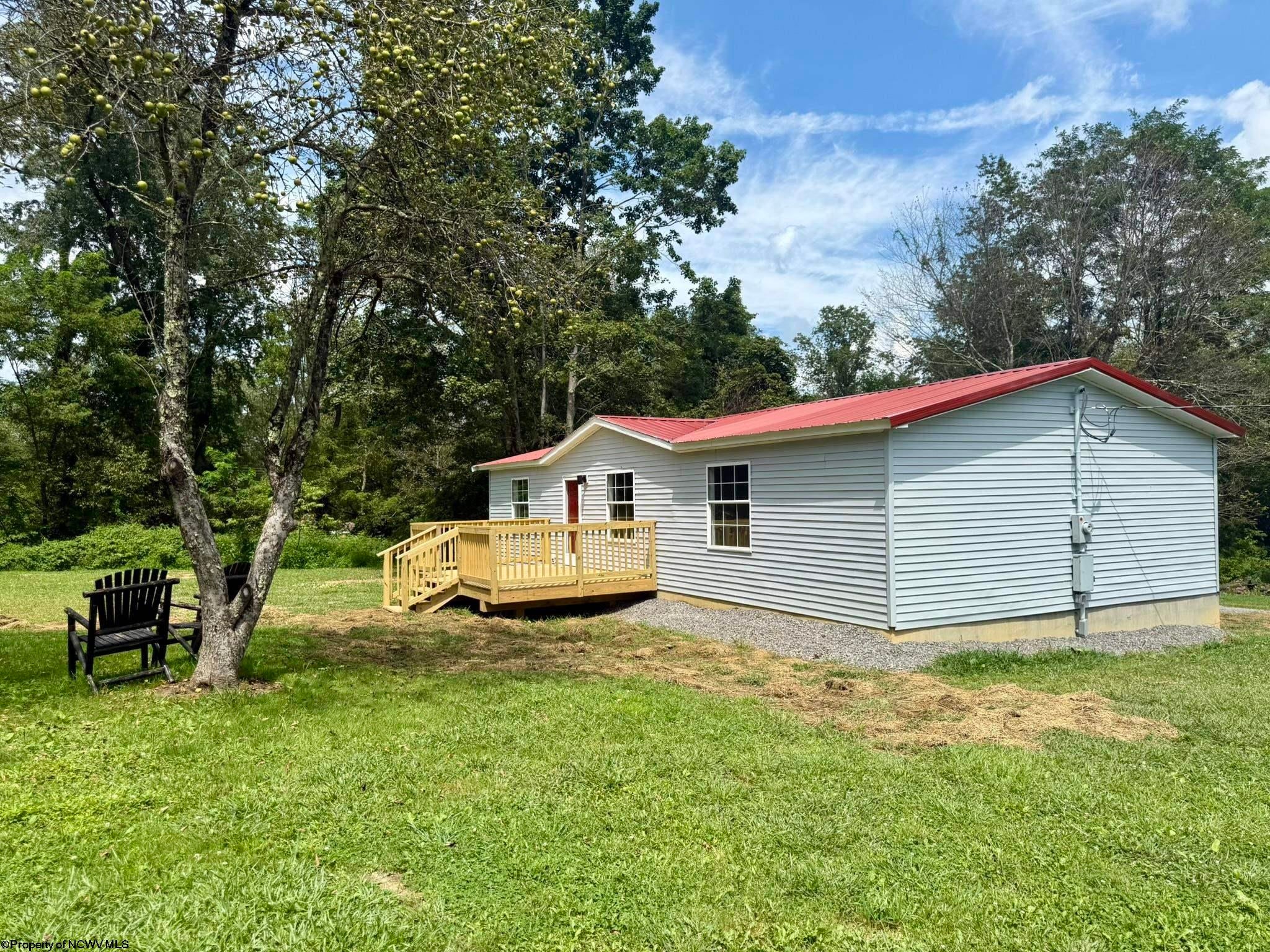 349 Mankins Addition Road Tunnelton, WV 26444 - Photo 27 of 33 Gallery Image 27