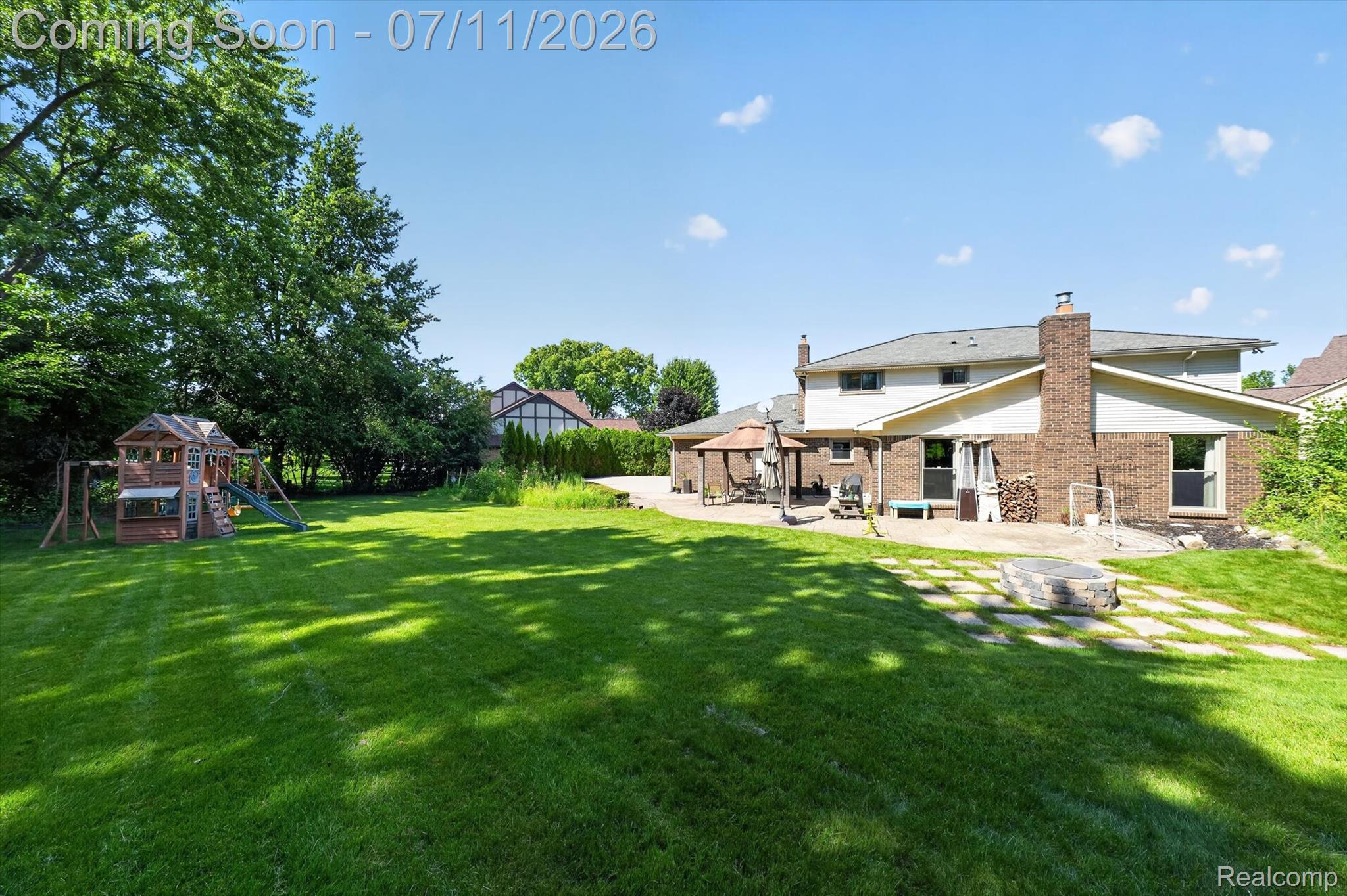 3115 Glengrove Drive Rochester, MI 48309 - Photo 51 of 66 54-3115-Glengrove-Dr-WindowStill-Photography.jpg