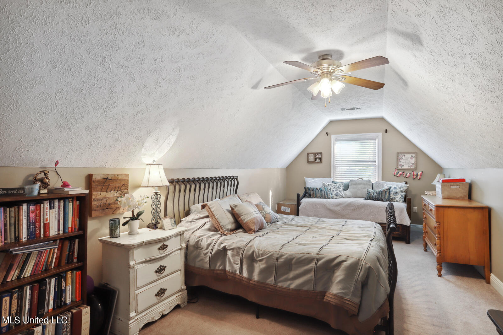 135 Pine Ridge Circle Brandon, MS 39047 - Photo 16 of 20 .
