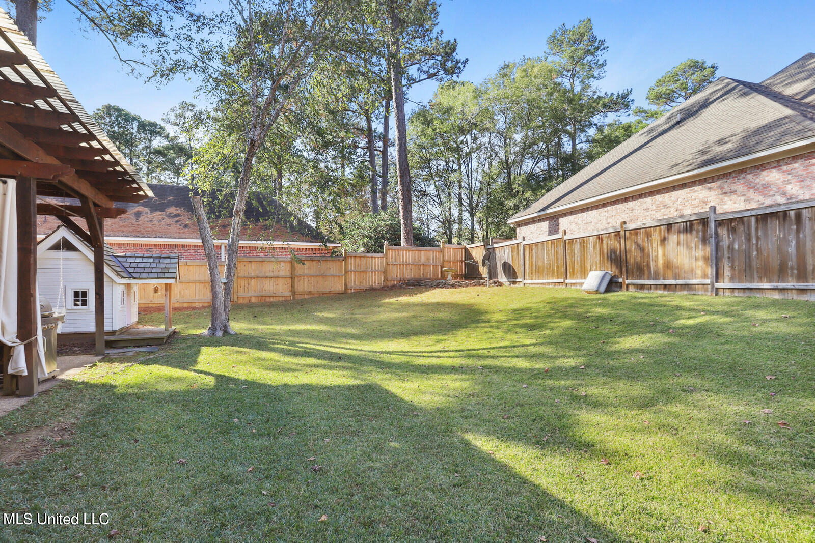 135 Pine Ridge Circle Brandon, MS 39047 - Photo 19 of 20 .
