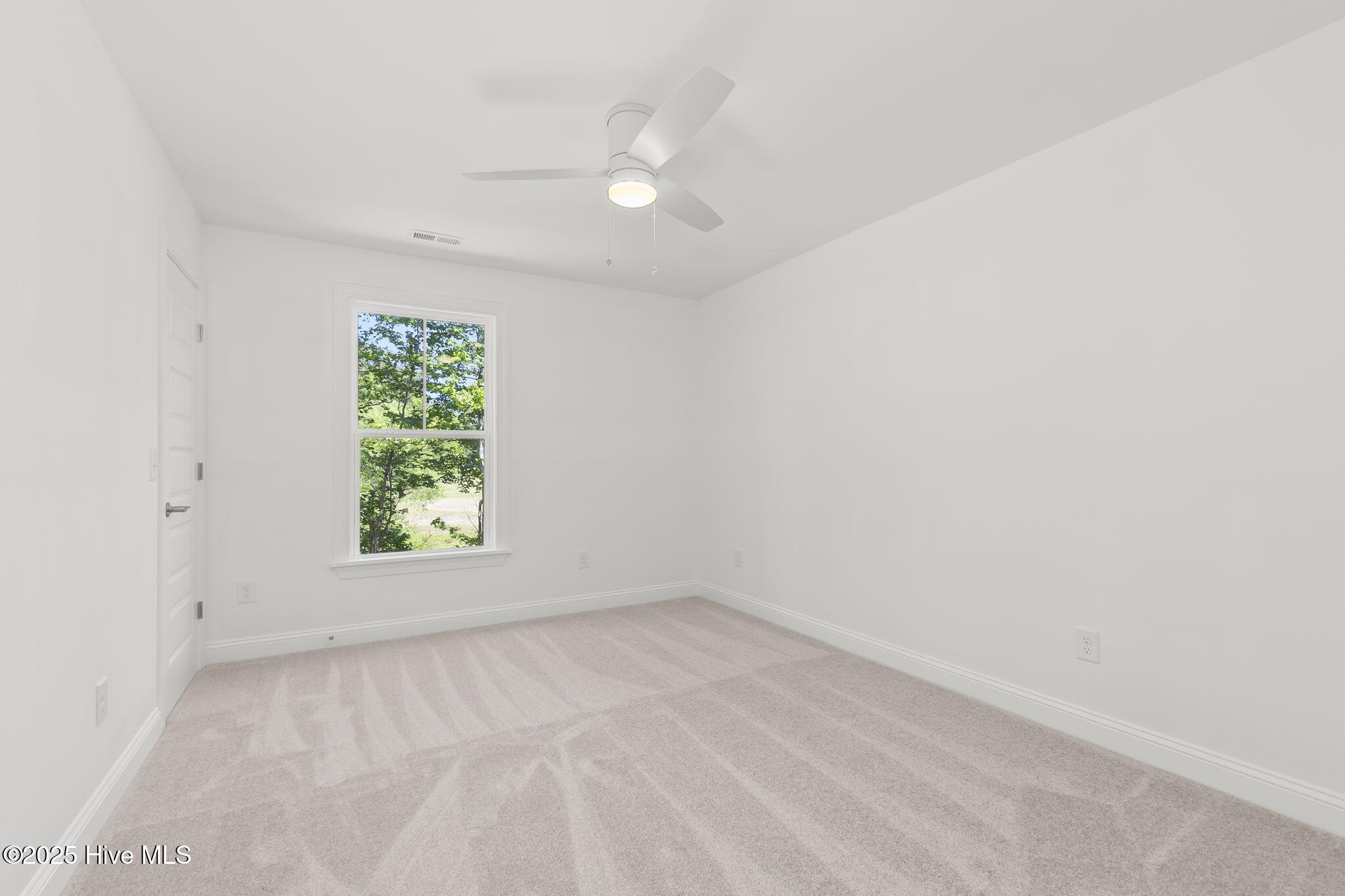 341 McCabe Road Morehead City, NC 28557 - Photo 19 of 38 Bedroom 2