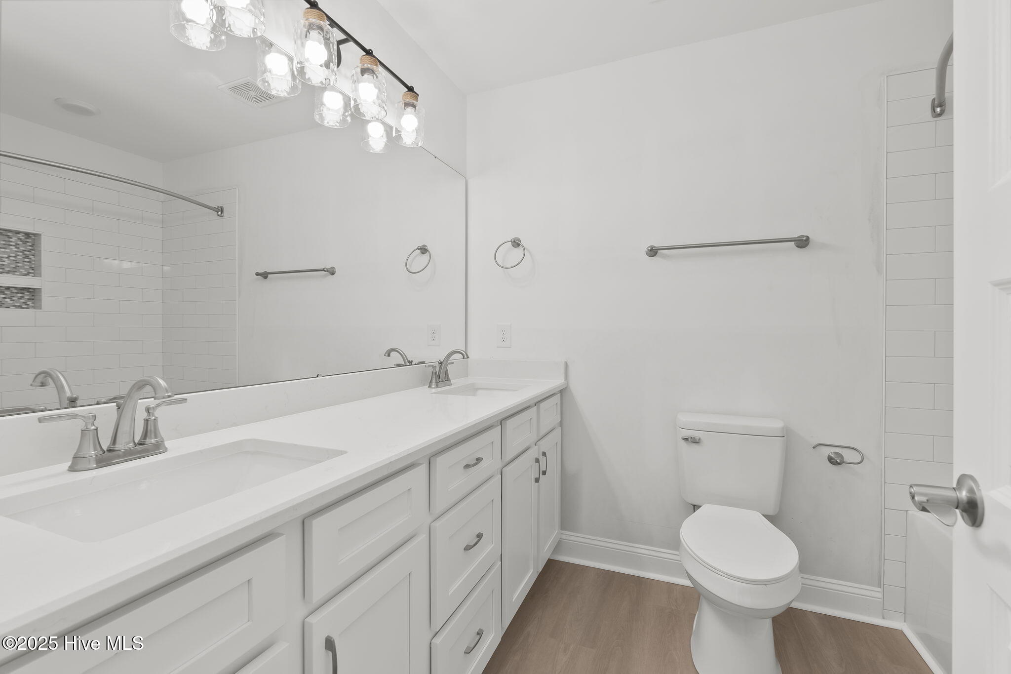 341 McCabe Road Morehead City, NC 28557 - Photo 22 of 38 Full Bath