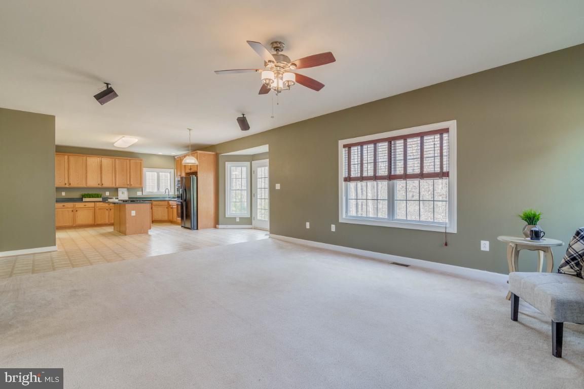 14420 Crawleys Dam Road Goldvein, VA 22720 - Photo 19 of 29 Family room off kitchen