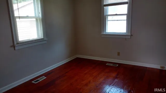 $97,500 | 3416 West Riverside Avenue, Muncie, IN 47304