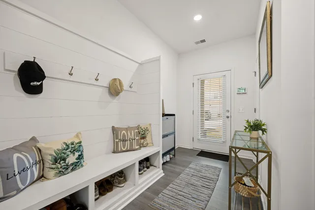 $325,000 | 328 Surfbird Road, Summerville, SC 29486