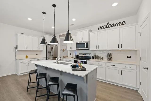 $325,000 | 328 Surfbird Road, Summerville, SC 29486