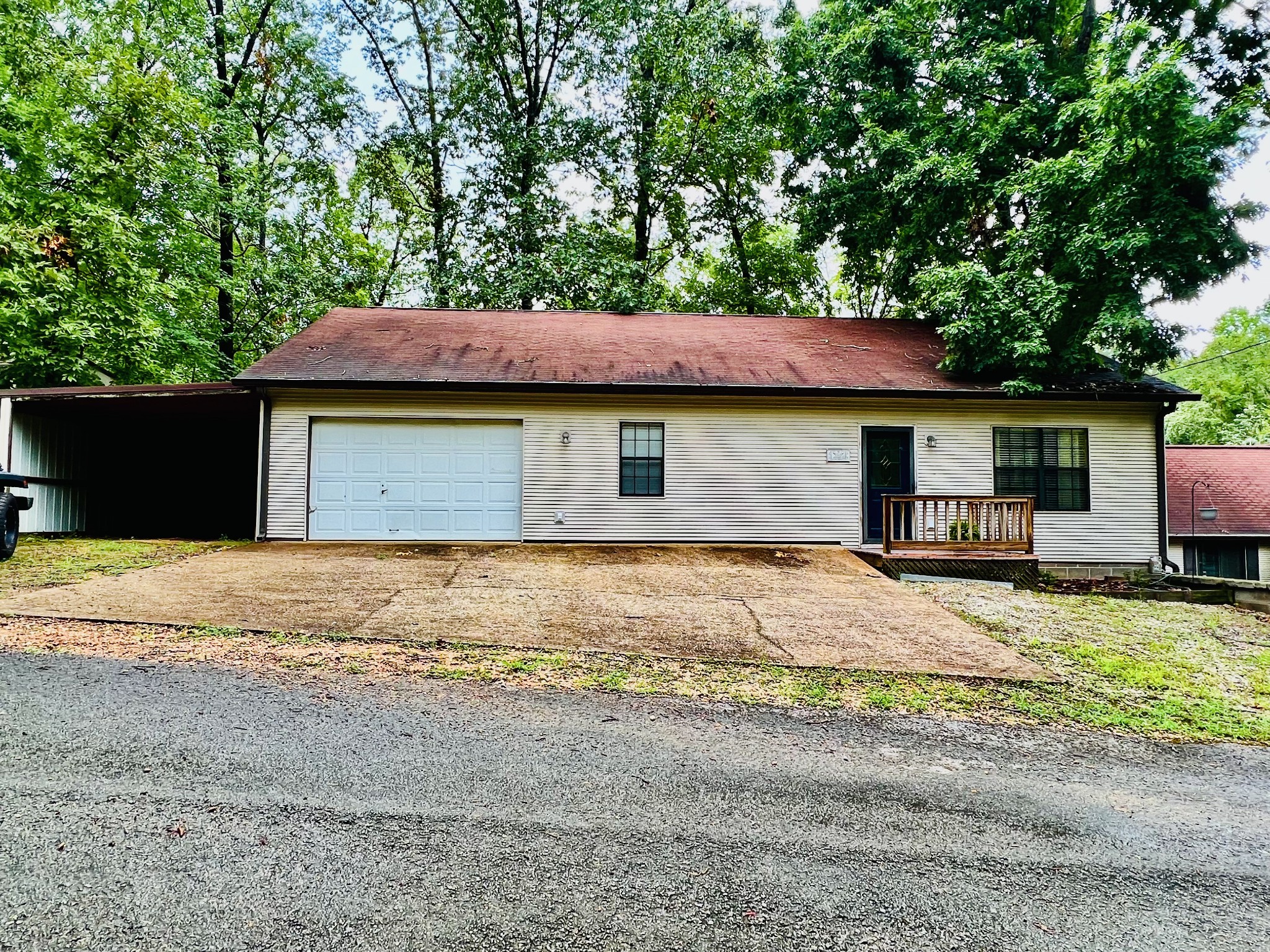 97 Rustling Oaks Lane Springville, TN 38256 - Photo 1 of 21 Gallery Image 1