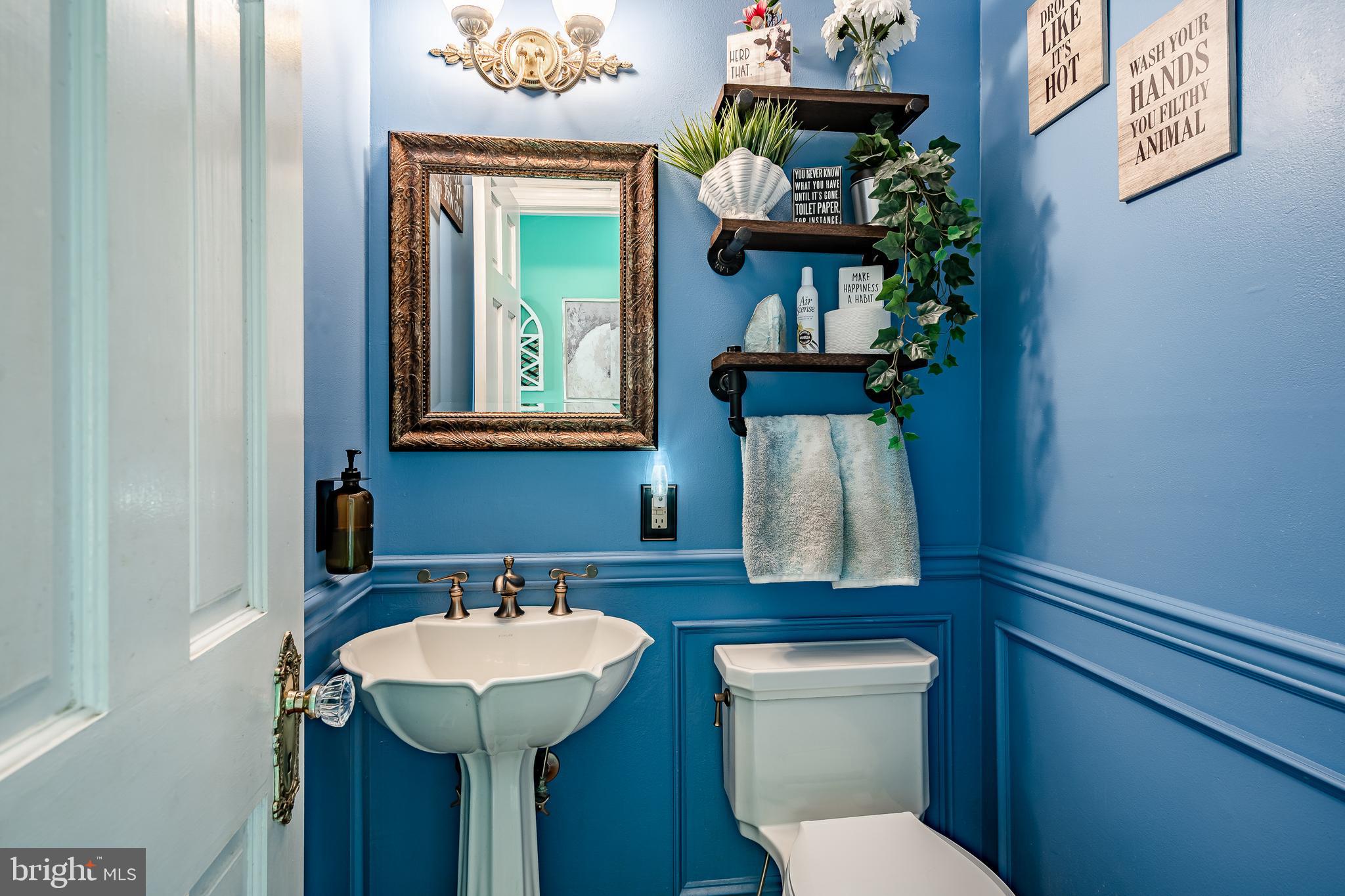 679 Hopewell Road Downingtown, PA 19335 - Photo 18 of 42 Powder Room