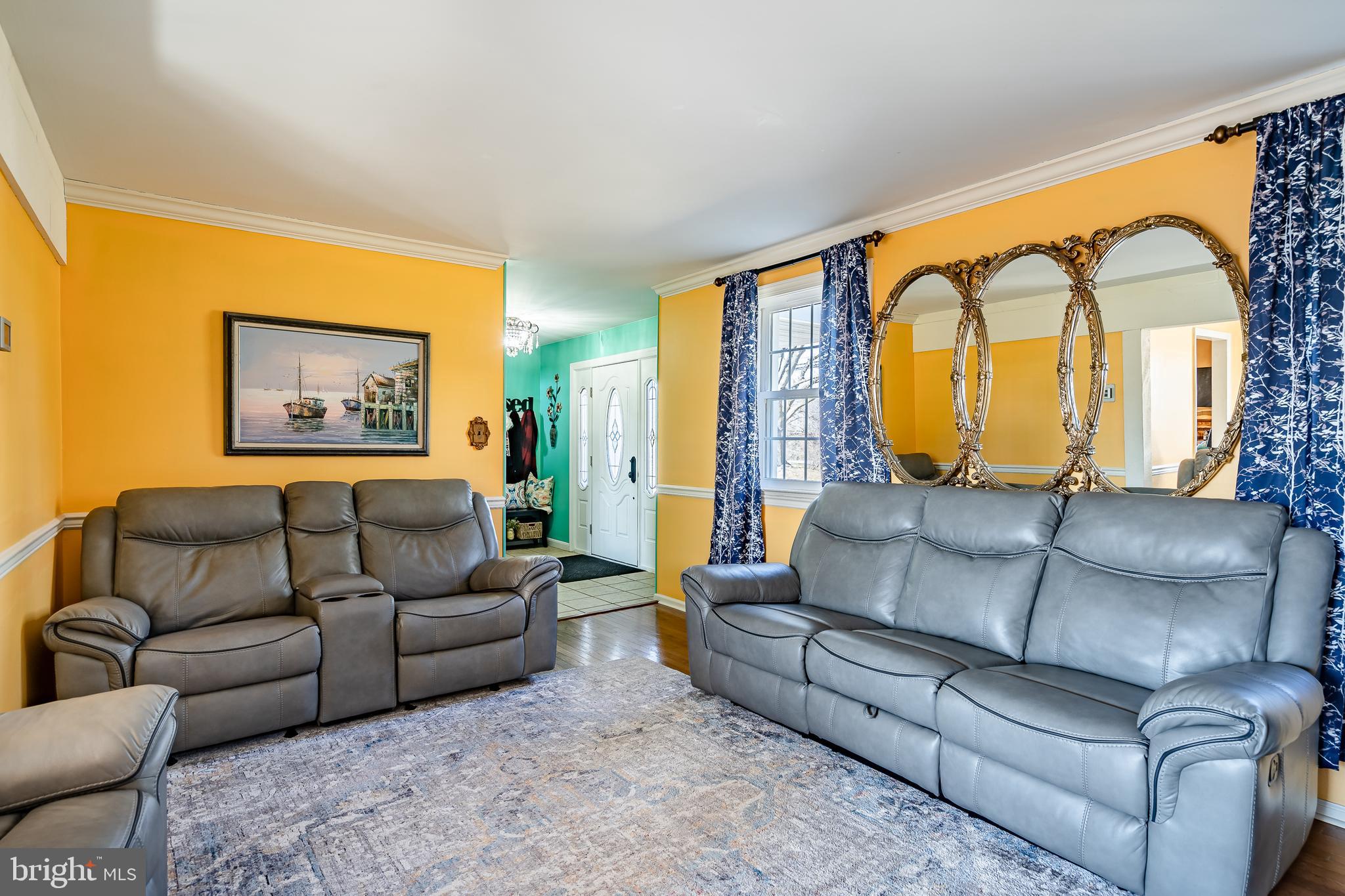 679 Hopewell Road Downingtown, PA 19335 - Photo 8 of 42 Living Room 3