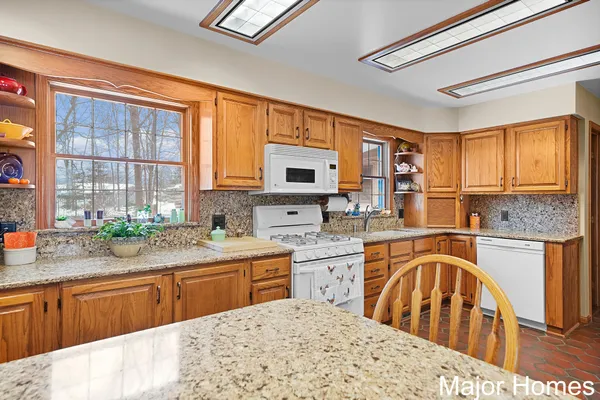 $440,000 | 3146 Pinedale Drive Southwest, Grandville, MI 49418