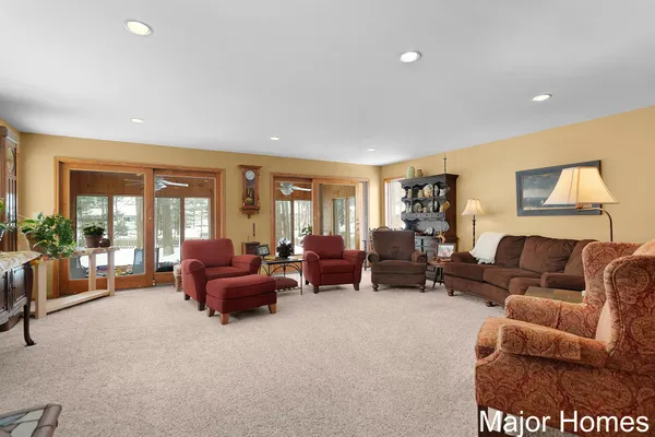 $440,000 | 3146 Pinedale Drive Southwest, Grandville, MI 49418