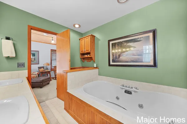 $440,000 | 3146 Pinedale Drive Southwest, Grandville, MI 49418