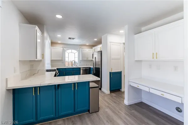 $2,895 | 11016 Dornoch Castle Street, Las Vegas, NV 89141
