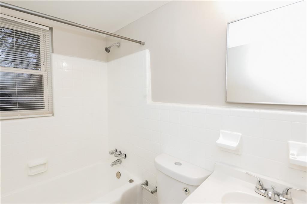 2841 Belvedere Lane, Unit 9 Decatur, GA 30032 - Photo 13 of 14