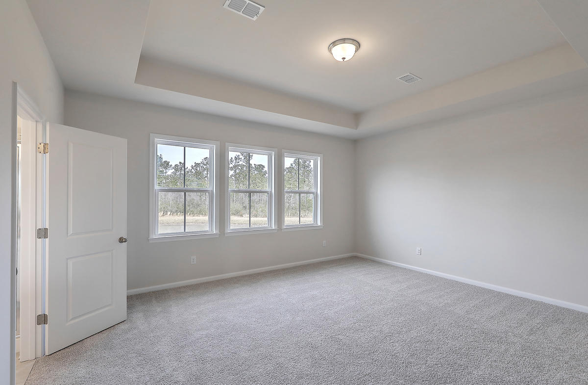 228 Bering Lane Summerville, SC 29486 - Photo 13 of 18 Primary Bedroom