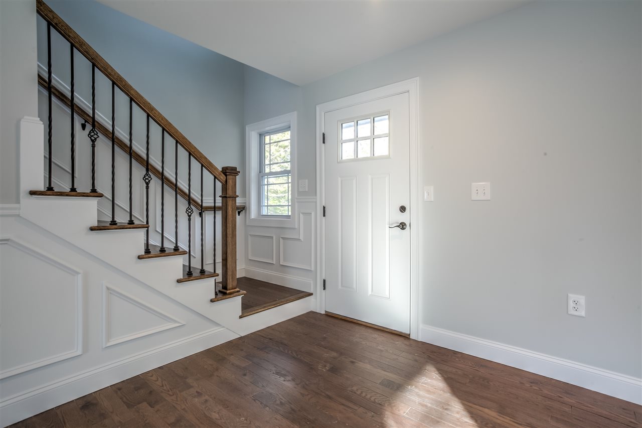 61 Mt Delight Road Allenstown, NH 03275 - Photo 3 of 34