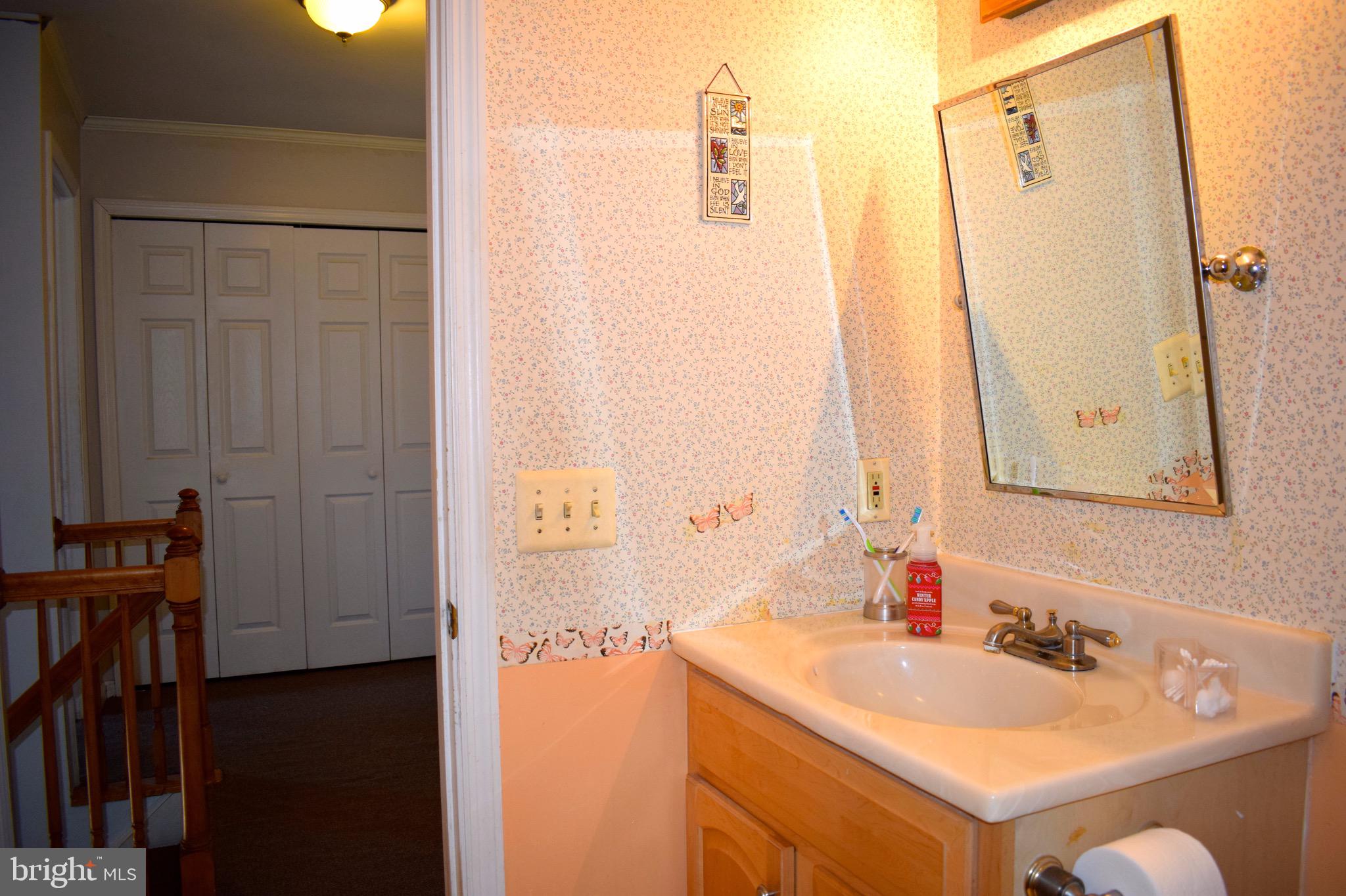 1322 State Road Lincoln University, PA 19352 - Photo 20 of 22 Full Bath