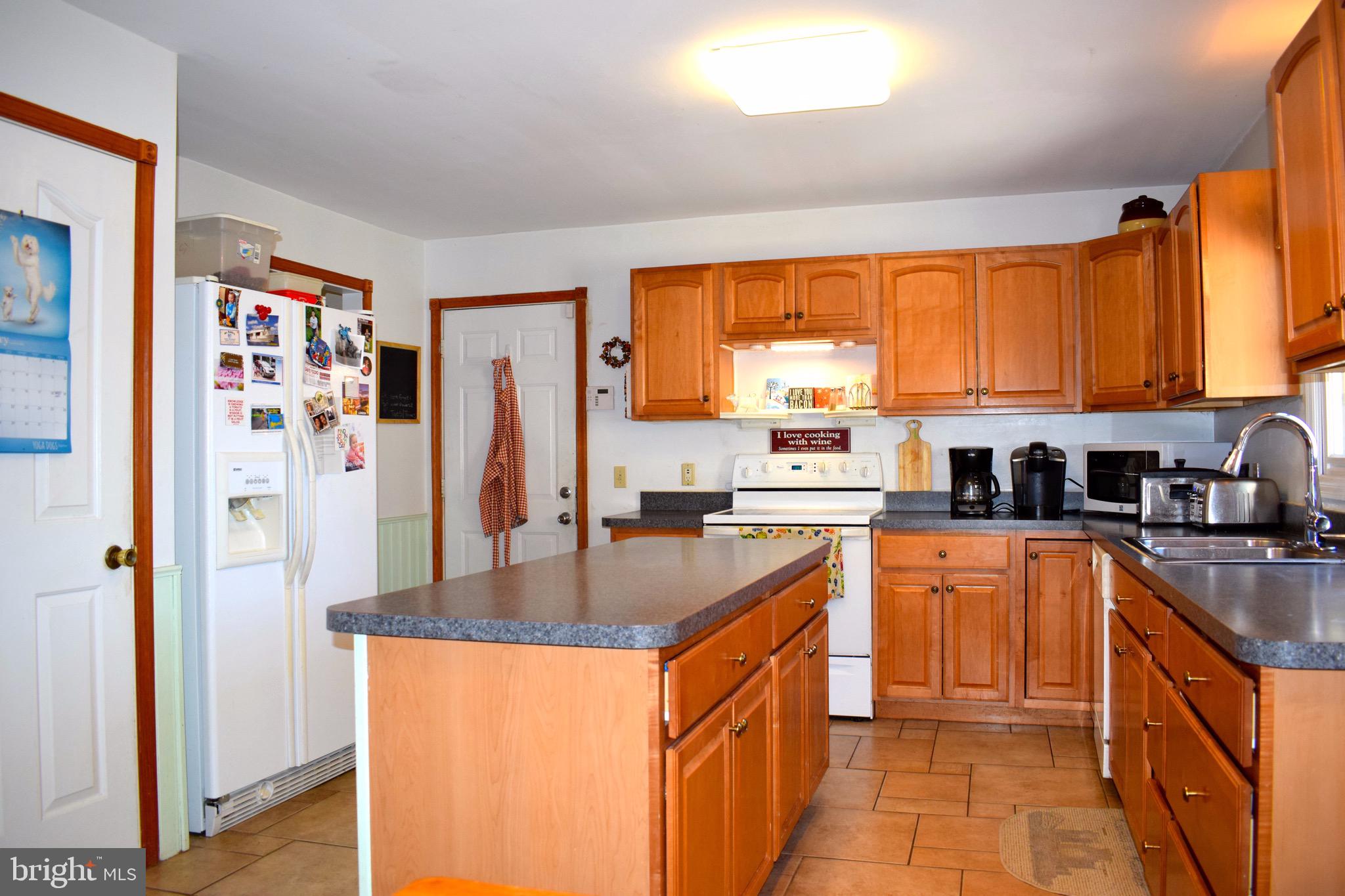 1322 State Road Lincoln University, PA 19352 - Photo 10 of 22 Kitchen w/ Island