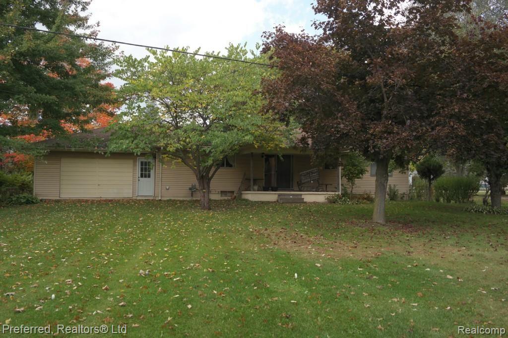 24335 Waltz Road New Boston, MI 48164 - Photo 14 of 17 SAM_1979.jpg