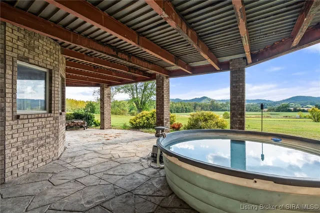 $2,000,000 | 17487 Wheeler Road, Borden, IN 47106