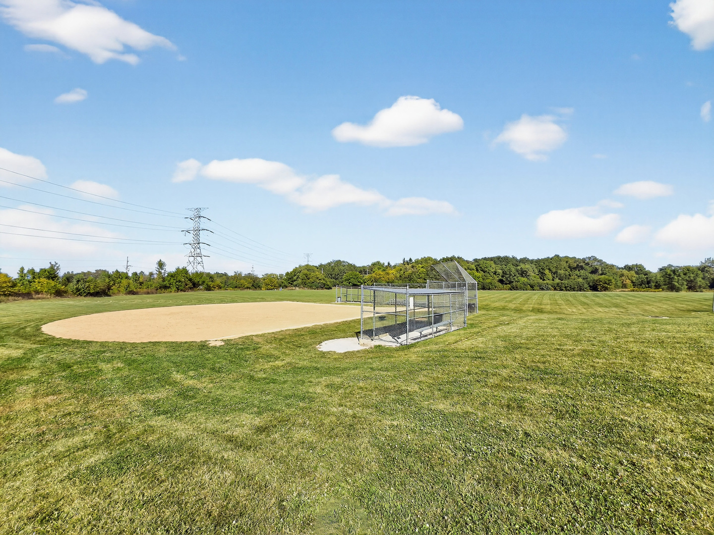 2870 Glacier Way, Unit B Wauconda, IL 60084 - Photo 29 of 35 a view of a lake with a city