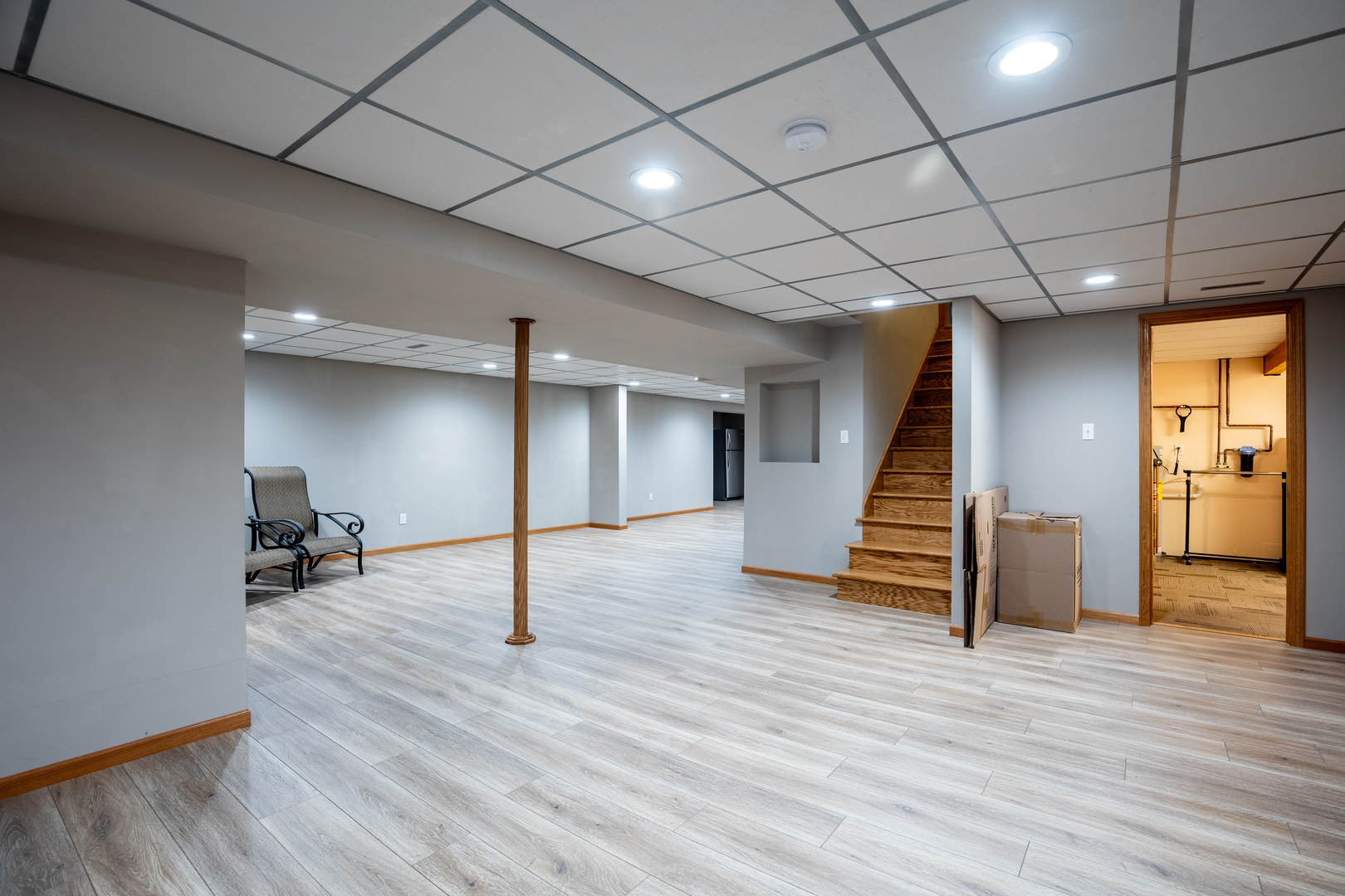3622 East 1769th Road Ottawa, IL 61350 - Photo 23 of 42 a view of empty room with wooden floor