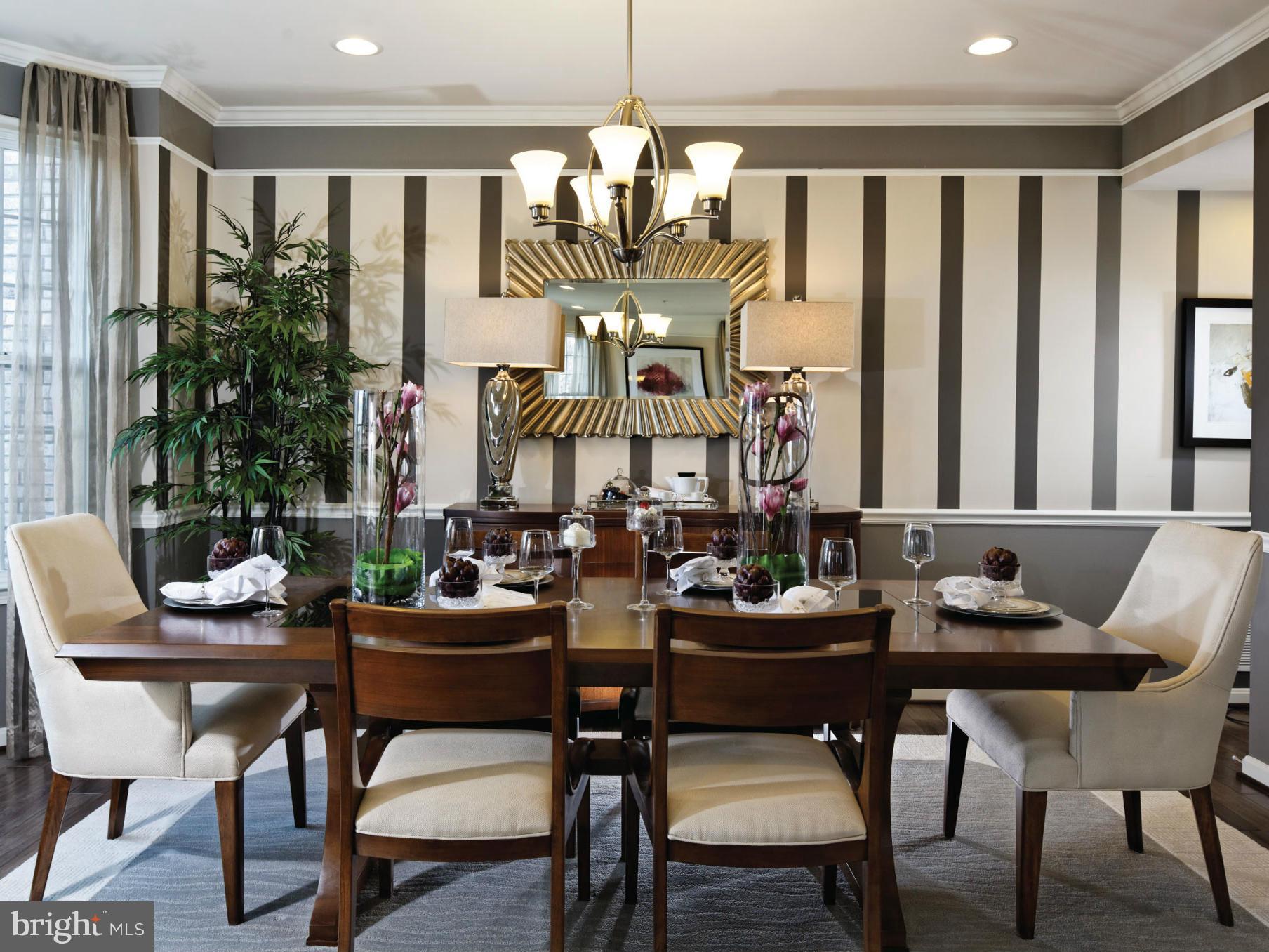 679 Loch Haven Road Edgewater, MD 21037 - Photo 3 of 11 Dining Room