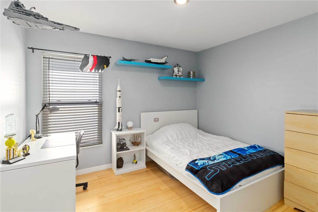 1220 Lake Highview Lane Brandon, FL 33510 - Photo 19 of 43