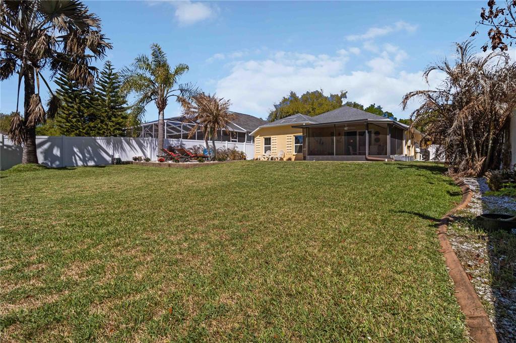 1220 Lake Highview Lane Brandon, FL 33510 - Photo 35 of 43