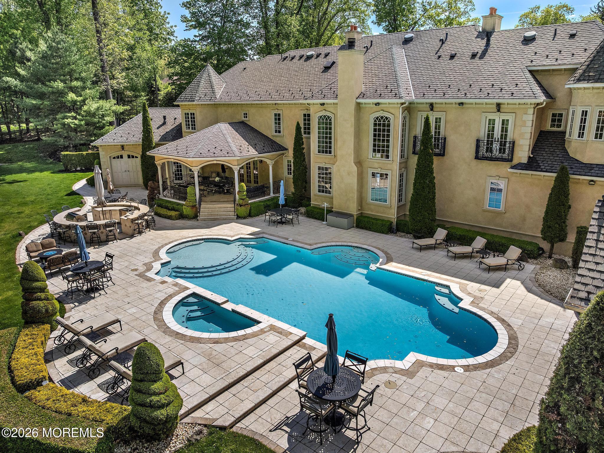 12 Raintree Court Holmdel, NJ 07733 - Photo 24 of 32 12 Raintree Ct (197)