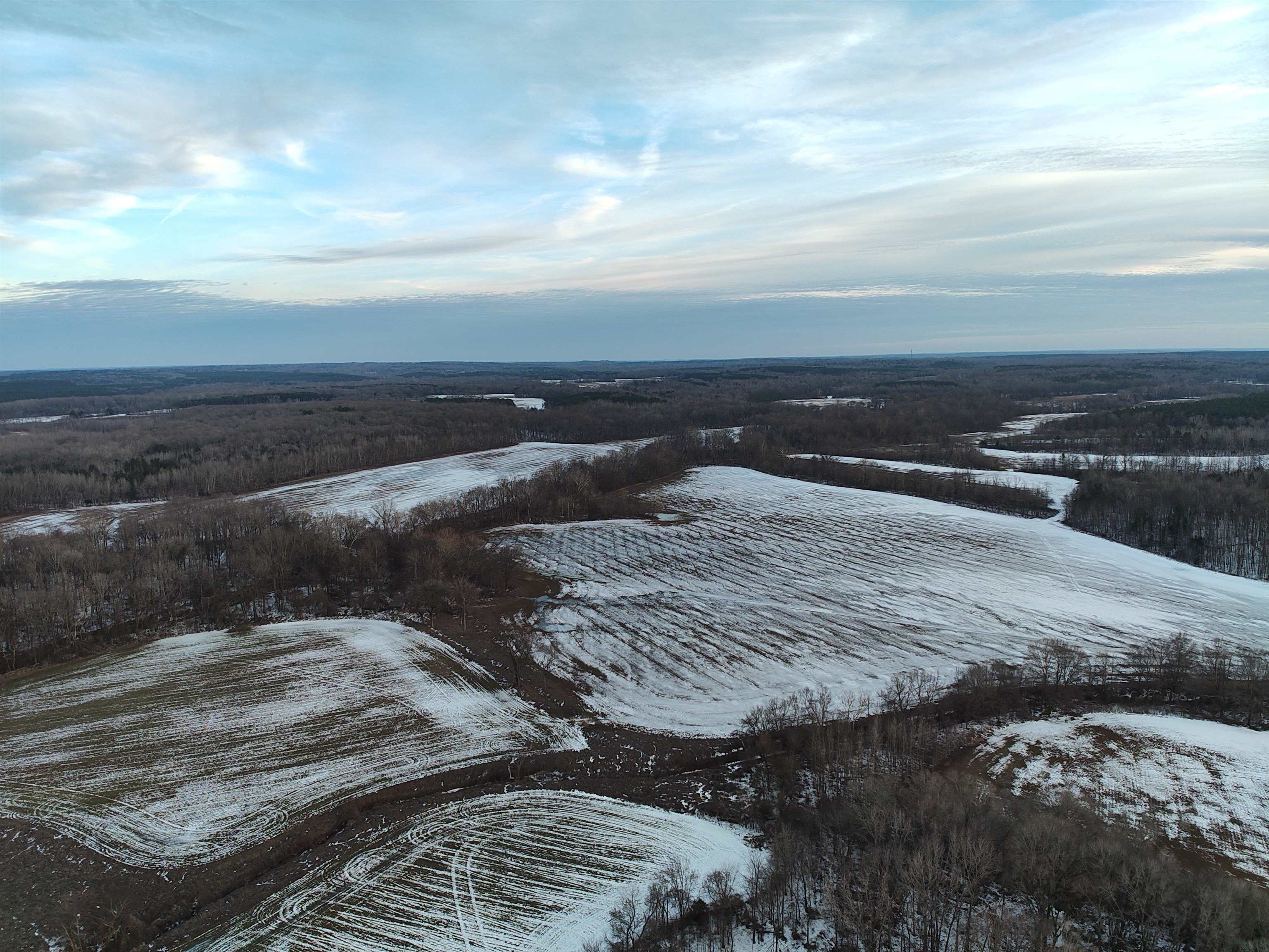 0 Marianna Road Holly Springs, MS 38635 - Photo 19 of 36 a view of roof with wooden floor and city view