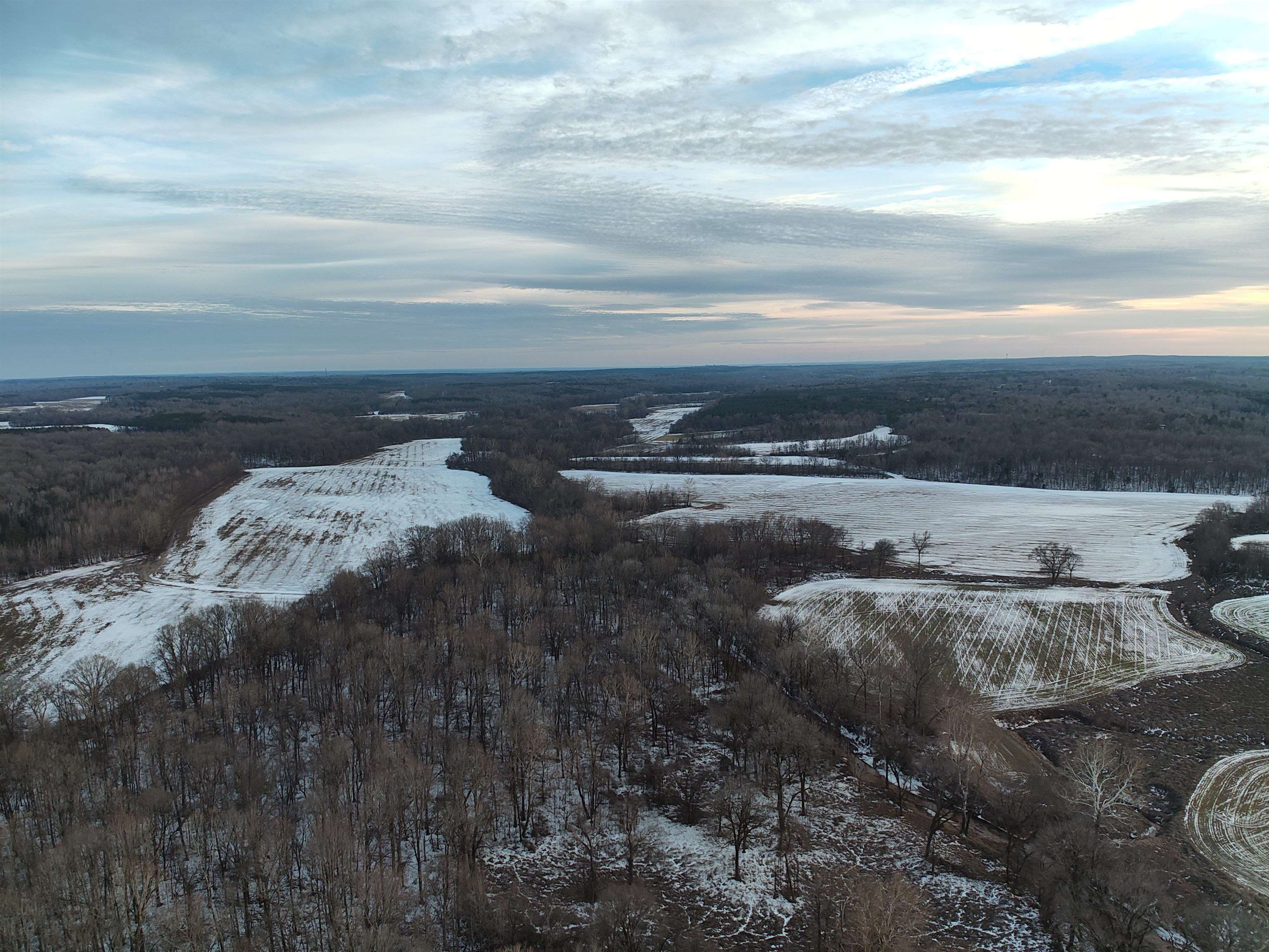 0 Marianna Road Holly Springs, MS 38635 - Photo 21 of 36 a view of a lake with beach