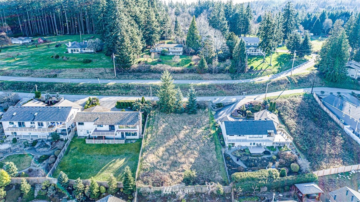 47 Chick Road Camano Island, WA 98282 - Photo 4 of 19 Gallery Image 4
