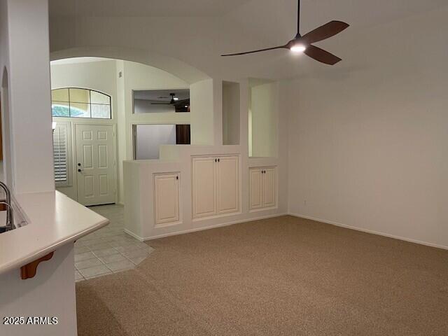 1038 South Roca Street Gilbert, AZ 85296 - Photo 22 of 47 a view of cabinets and window