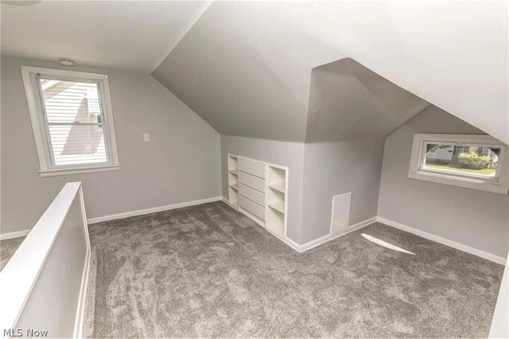 1266 Sunset Road Cleveland, OH 44124 - Photo 32 of 34