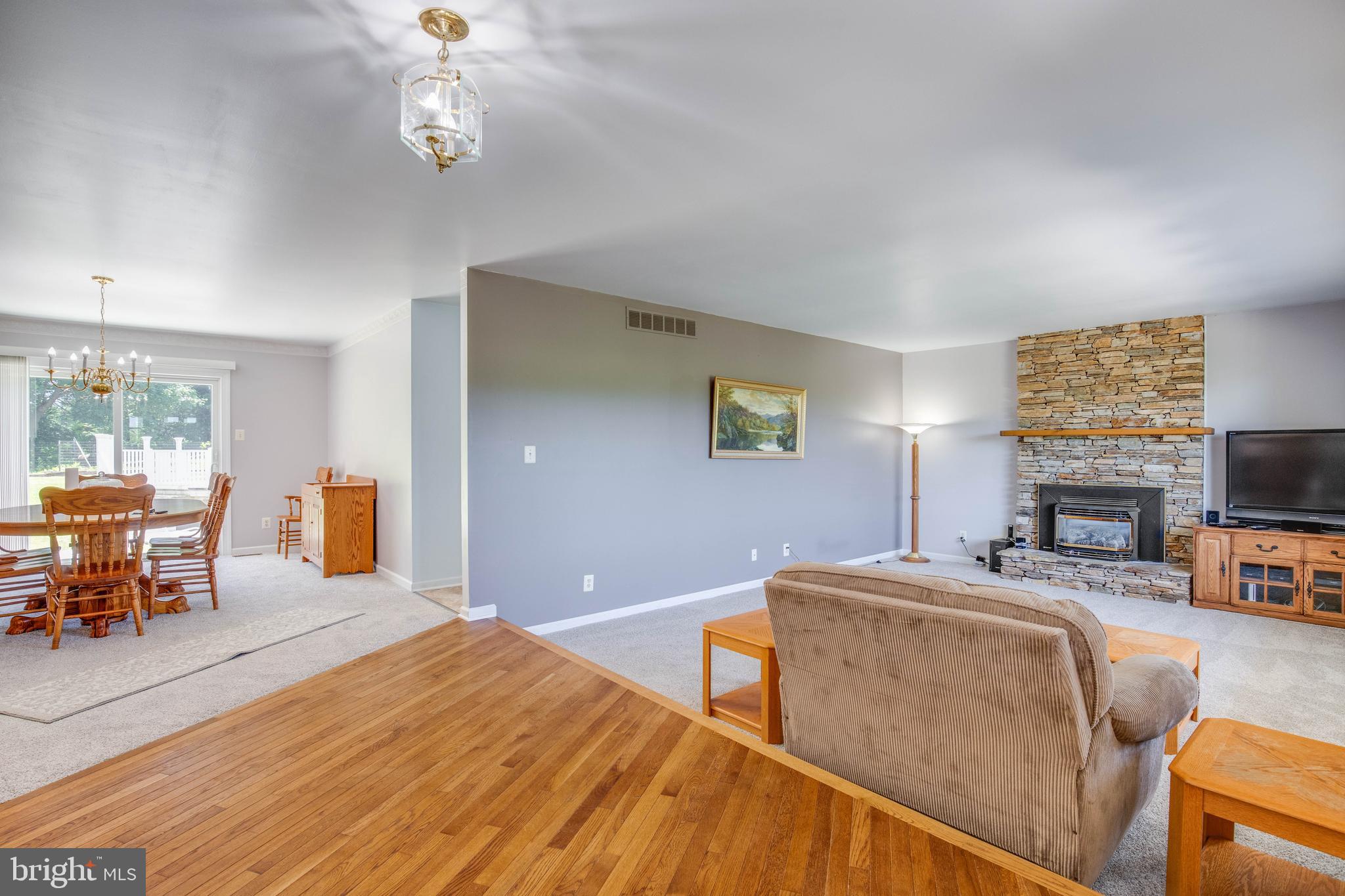 3543 Salem Bottom Road Westminster, MD 21157 - Photo 5 of 37 Gallery Image 5