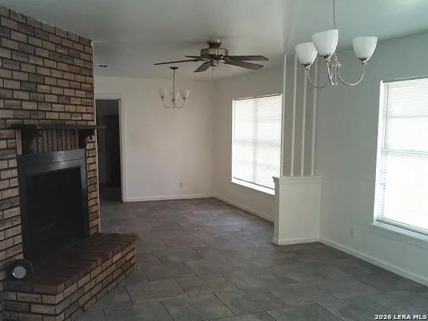 $1,300 | 334 Tomrob Drive, San Antonio, TX 78220
