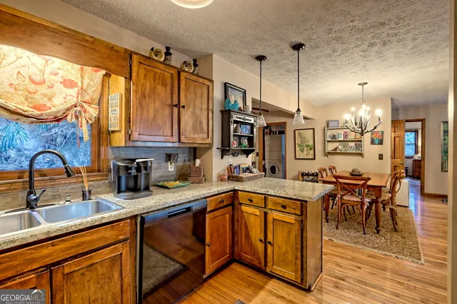 $350,000 | 81 Lost Valley Drive, Sky Valley, GA 30537