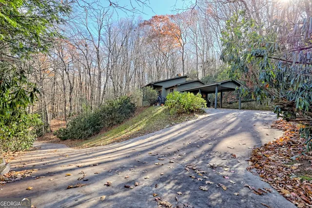 $350,000 | 81 Lost Valley Drive, Sky Valley, GA 30537