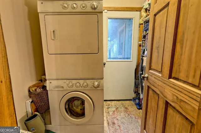 $350,000 | 81 Lost Valley Drive, Sky Valley, GA 30537